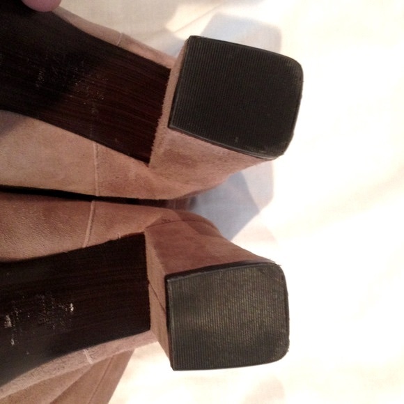 Diane Von Furstenburg Knee High Suede Leather Boot - Picture 2 of 4